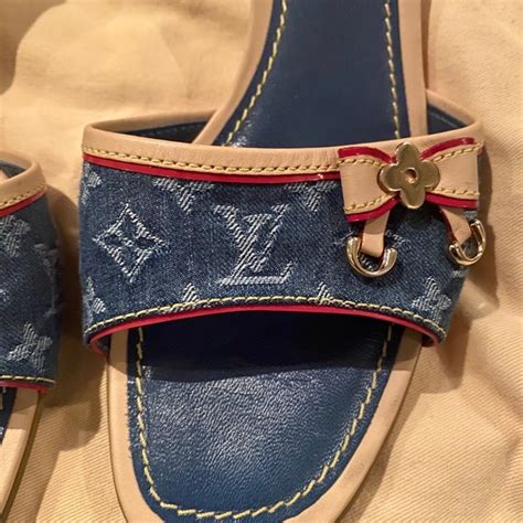 louis vuitton spring summer 2005 denim kitten heels|Louis Vuitton 2005 Spring/Summer Denim Mule Sandal Blue Red .